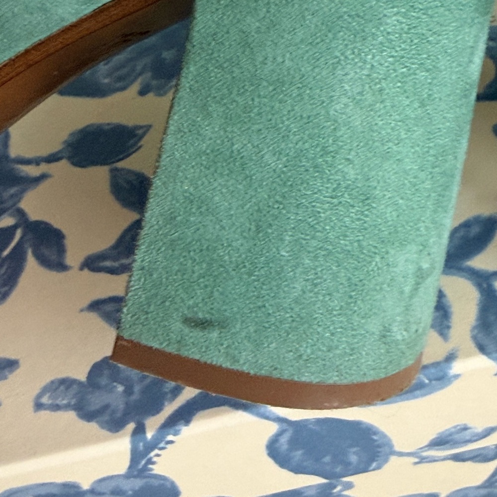 Sezane Sage Green Block Heel Pumps - Picture 9 of 13